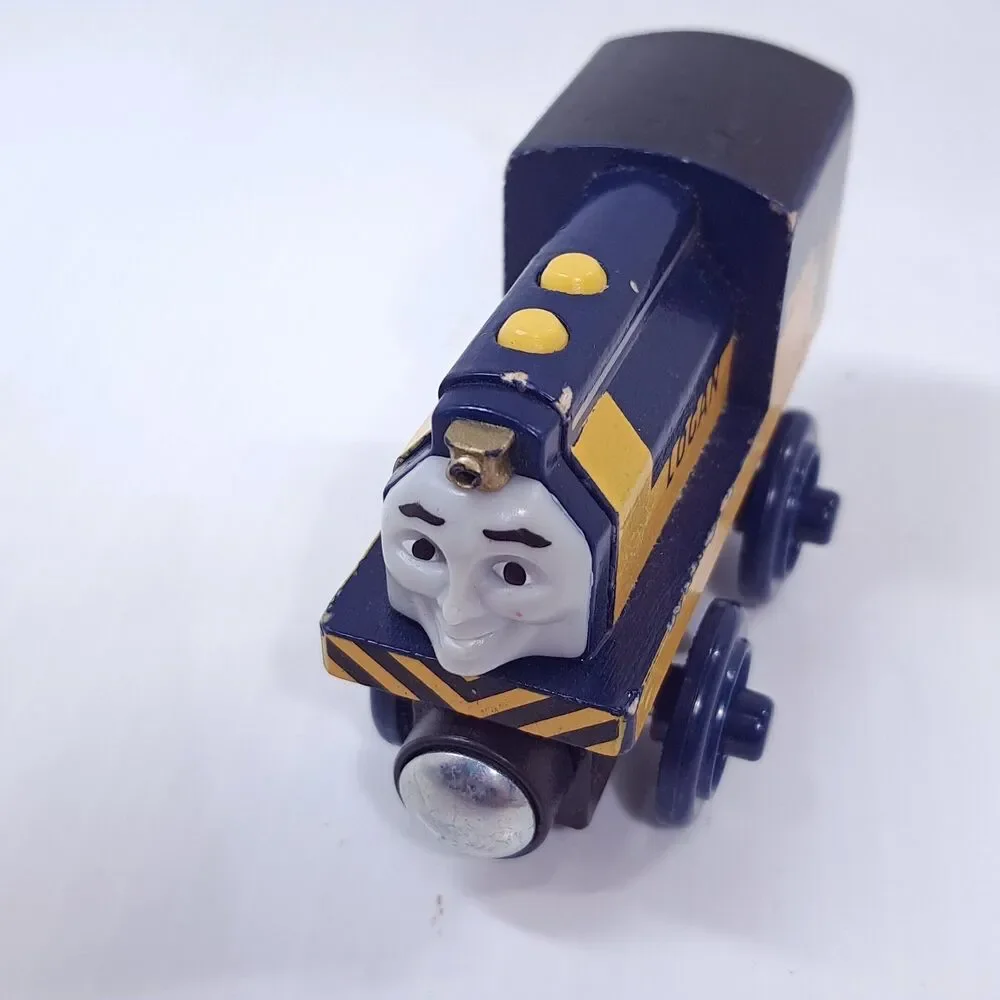 Thomas & Friends Wooden Railway Logan cbn22 yellow blue Train Tank Engine wood